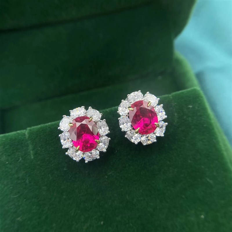 珠宝 2023新款S925银7*9mm红色M耳钉简约百搭大气女款耳饰