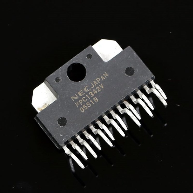 拆机测试过  110W发烧功放驱动集成块UPC1342V