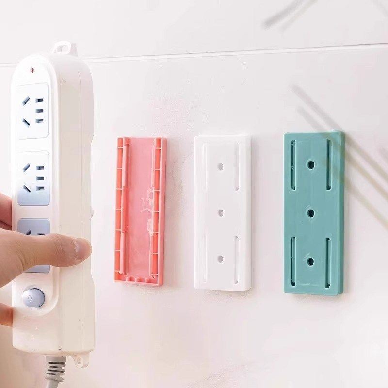 免打孔排插固定器墙面无痕自粘式壁挂墙上贴收纳插排插线板置物架
