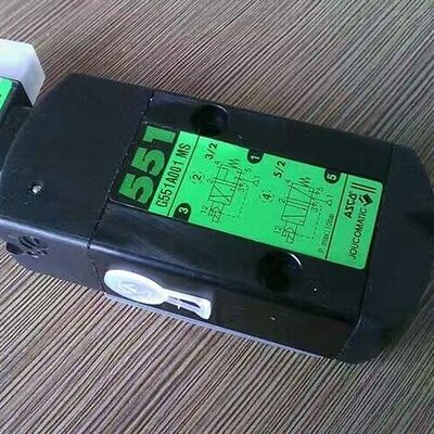 电磁阀SCG551A001MS220V 板式电磁阀换向阀