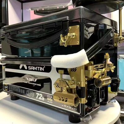 雷臣钓箱新款碳素盖2900E钓箱超轻加硬保温渔具箱29L保温 升降脚