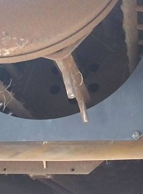 雷沃RG50/60/70收割机改装滚筒后挡粮板,减少草里带粮