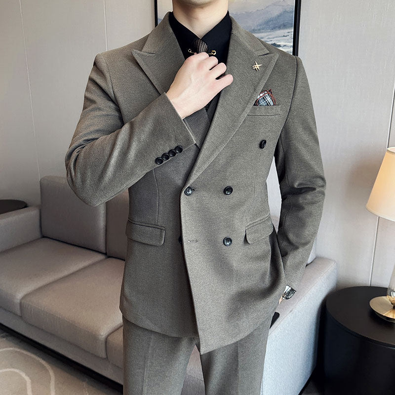 商务休闲西装套装男高级感双排扣英伦修身新郎伴郎结婚礼服三件套