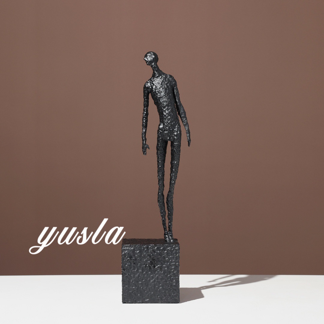 抽象艺术客厅电视柜玄关柜酒店别墅书房柜办公室桌面摆件软装饰品