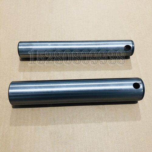 新源远山65-75-8-9轮式挖掘机配件挖斗销40/50x270斗耳套斗轴铲斗