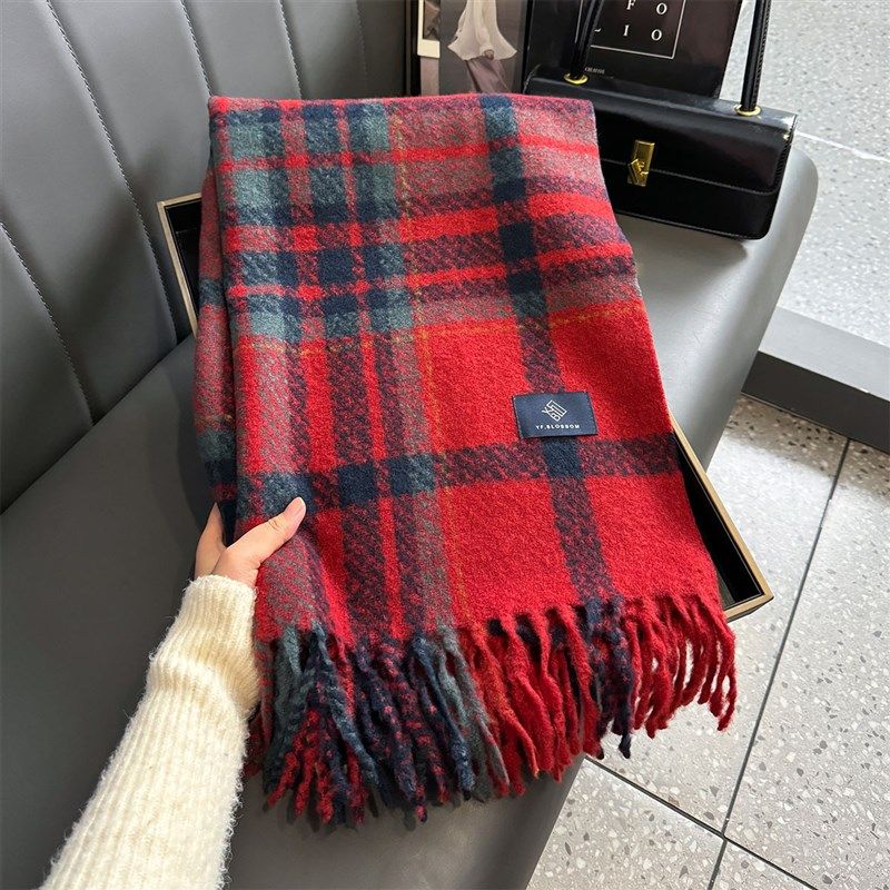 条纹格子围巾女秋冬季2024新款学生F韩版百搭流苏氛围感围脖披肩