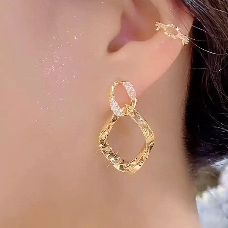 耳环女2023年新款潮高s级感轻奢方形镶钻镂空几何菱形耳圈个性耳