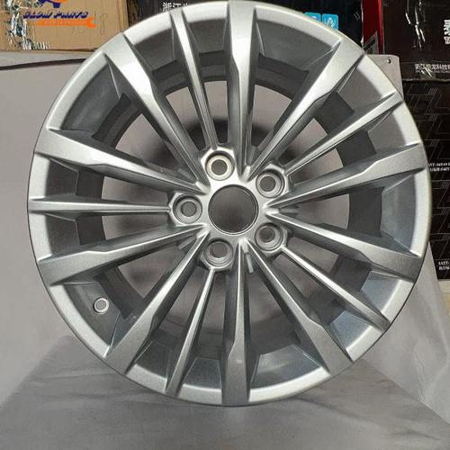 原厂 宝骏RC5 轮毂 铝合金钢圈 轮毂中心钻石标 汽车配件