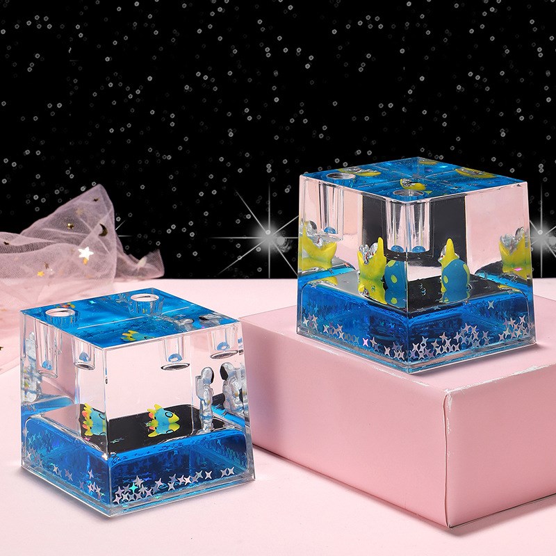 创意礼品漂浮g太空人液体油漏摆件宇航员沙漏计时器学生桌面笔插