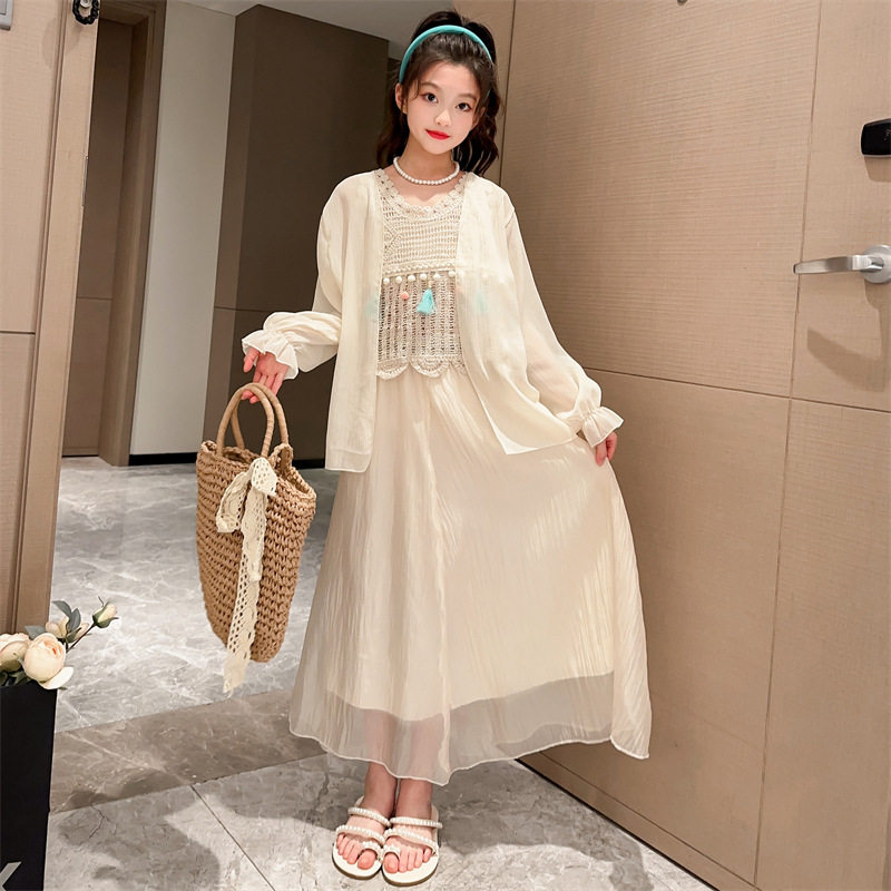 奥莱女童夏季套装2026新款旅游度假波西米亚防晒衣背心裙子三件套