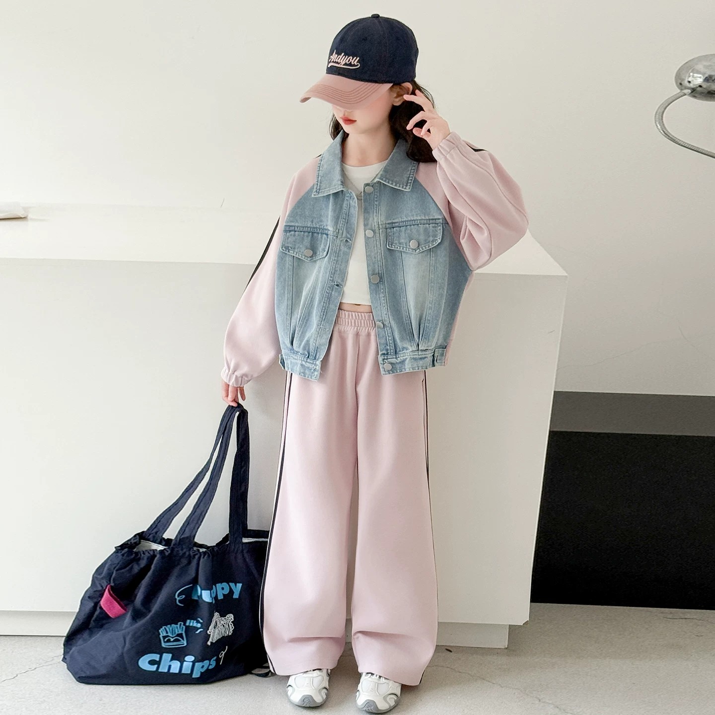女童春秋牛仔拼接休闲时尚两件套