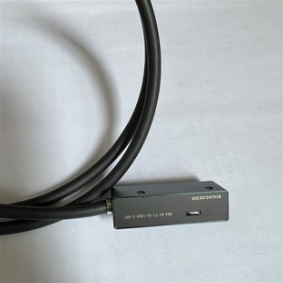 R001 F00直线位移传感器电机设备位置测量系 LMD