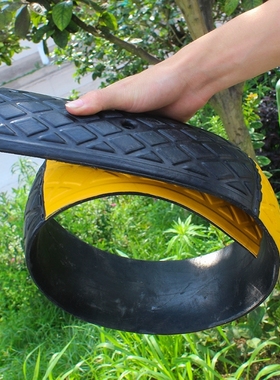 减速带橡胶限速缓冲公路乡村道路汽车限速带铸钢铁家用加厚减速带