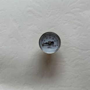 0.6mpa 压力0 螺纹m10x1 空气液体 直径25mm 25Z 轴向压力表