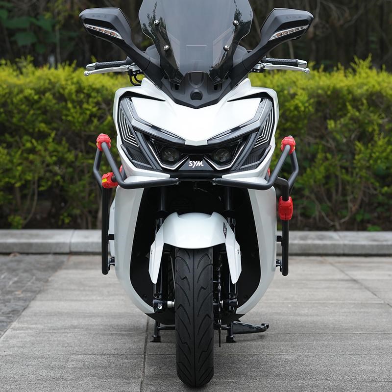 适用三阳巡弋400前后护杠改装保险杠MAXSYM400排气杠后尾架防摔杠