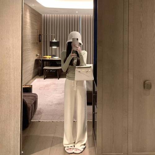 盘盘/PP221124本垂命裤裤/绒包兔芯纱加绒秋针织裤女冬款直筒裤坠