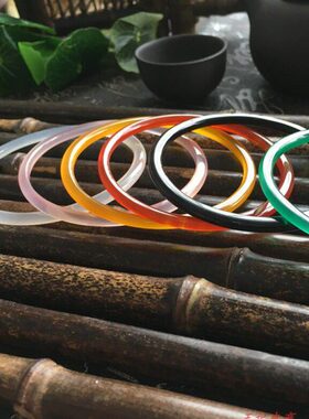 天然玉髓少女极细款烟灰红白绿黑粉黄手镯子冰种小巧玛瑙叮当秀气