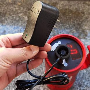 钓鱼灯充电器快充慢充顶点夜钓灯充电电源5.5mm紫光灯充电器蓝光