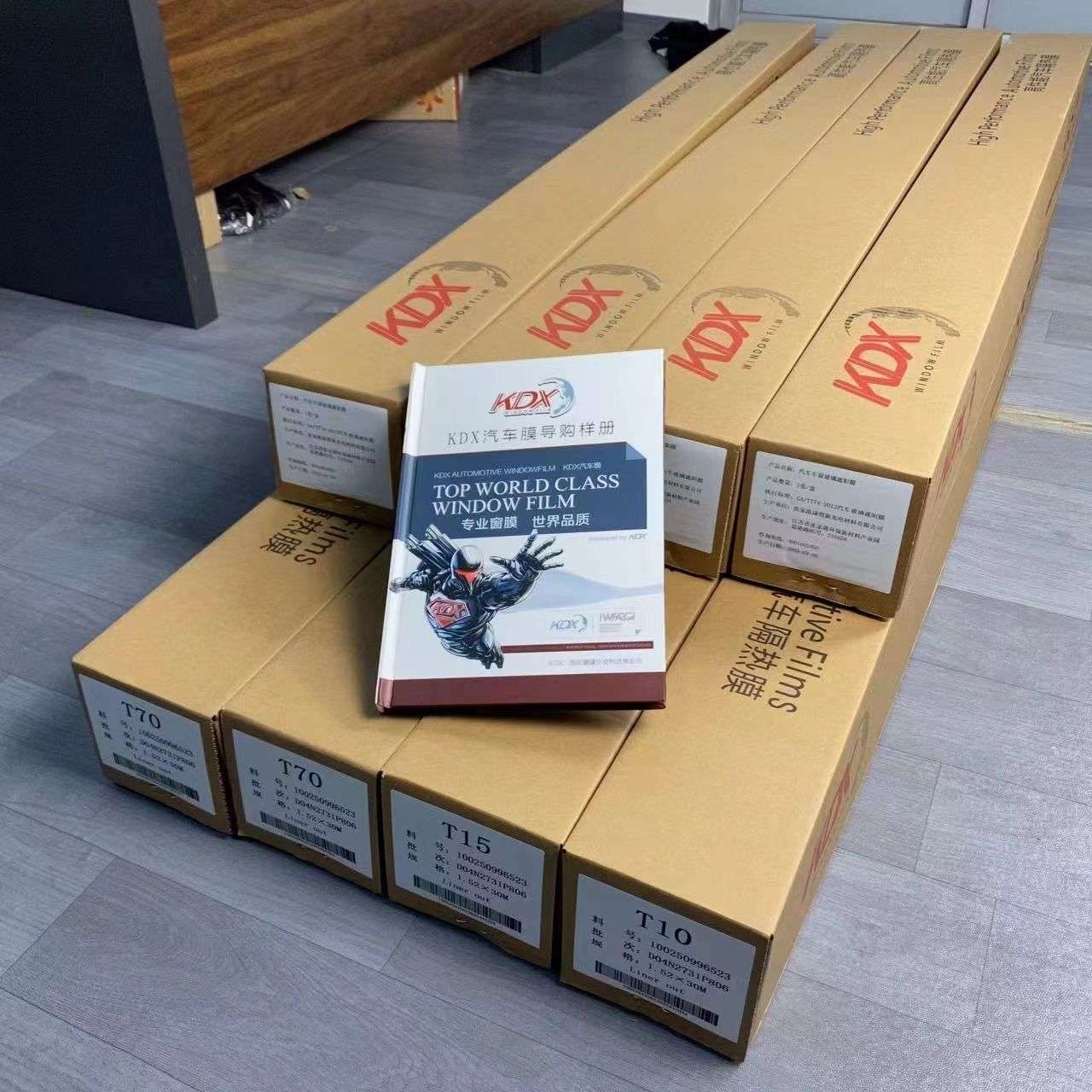 KDX康得新汽车玻璃贴膜太阳膜高防爆隔热膜30米整卷工厂直销其他