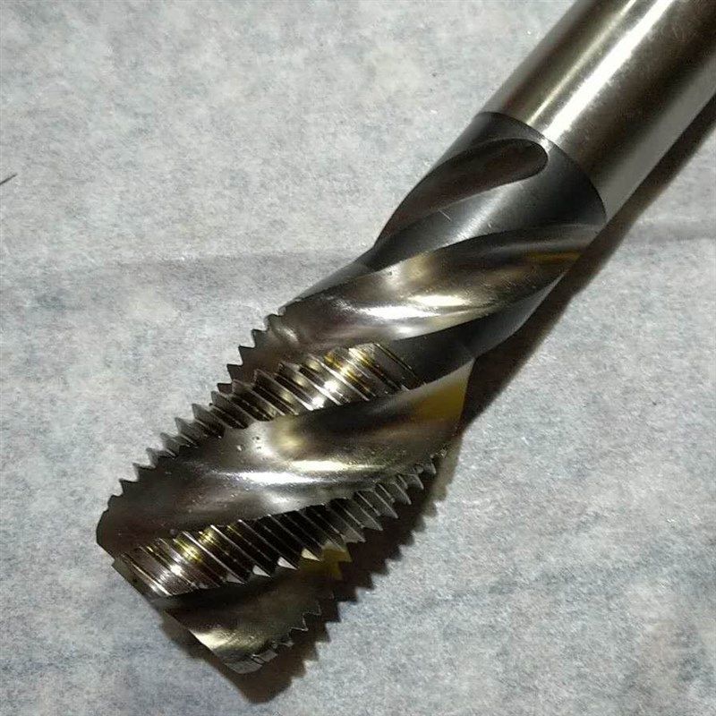 M36X3二手进口丝攻德国机用丝锥螺旋盲孔深孔不锈钢专用丝攻进口
