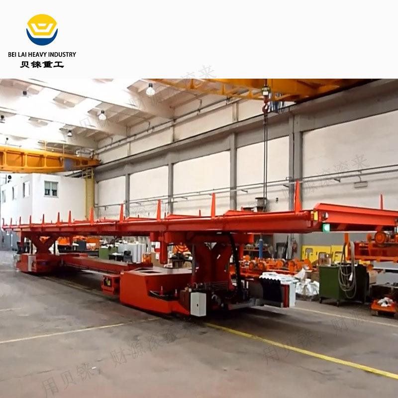 带倾斜甲板麦克纳姆轮自行式运货升降机剪叉全方位移动升降平台