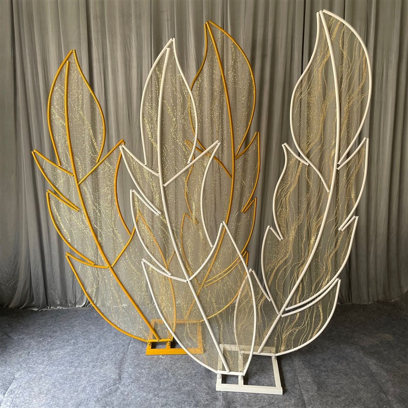 婚庆铁艺蕾丝羽毛背景婚礼舞台装饰屏风路引欧式橱窗摆件酒店装饰