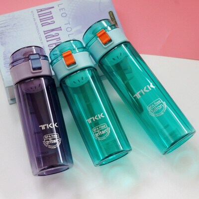 TKK水杯塑料随手杯男女学生水壶手提绳儿童杯子健身运动杯带茶隔