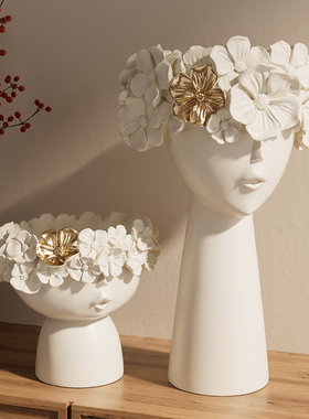 高级感创意雕塑艺术人物摆件现代轻奢新居软装客U厅电视柜装饰品