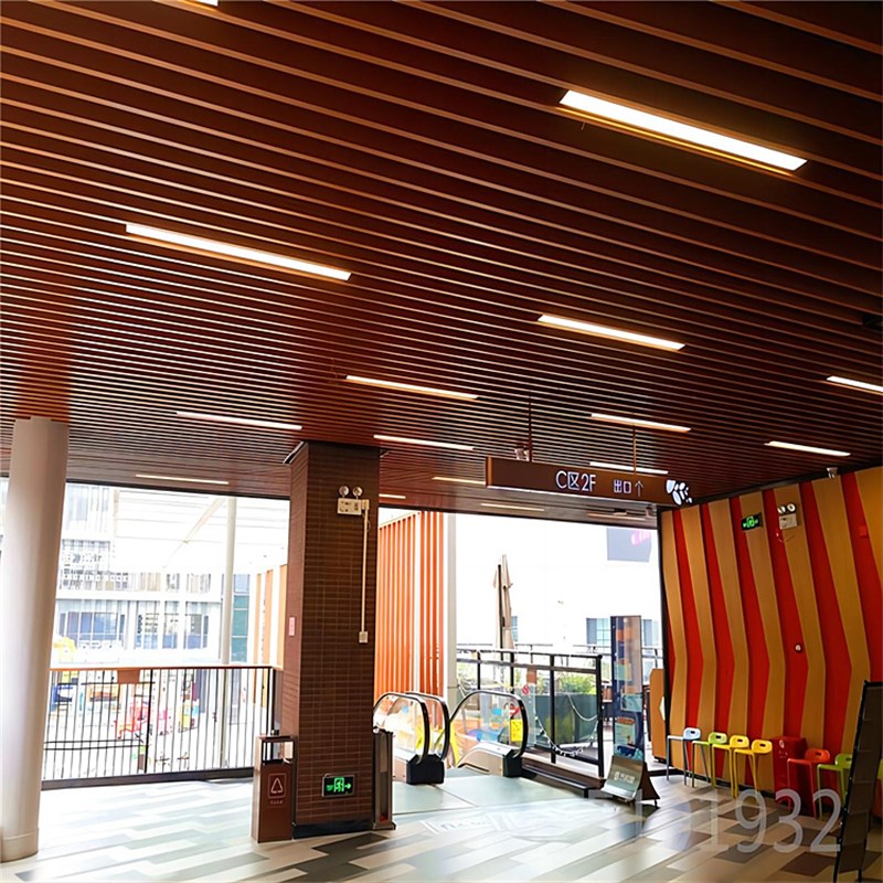 超市铝方通吊顶 铝合金 图书馆木纹方通U型 天花吊顶 铝格栅挂片