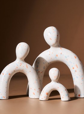 一家三口酒柜摆件客厅电视玄关家居软装饰品意式设计师小众