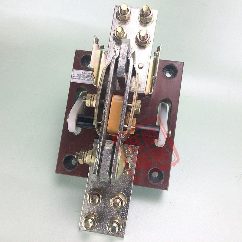 HD13BX-1500A/10单相线HD13B单投开启式刀开关杠杆旋转隔离刀闸1P