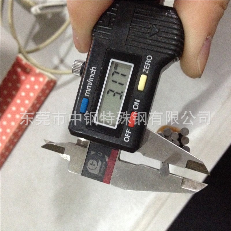 AE60钨钢精磨棒 细颗粒硬质合金AE60棒材