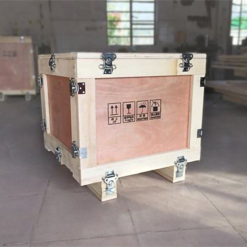 跨境运输免熏蒸实木板打包木箱防潮耐腐蚀卡扣包装木箱围板木箱