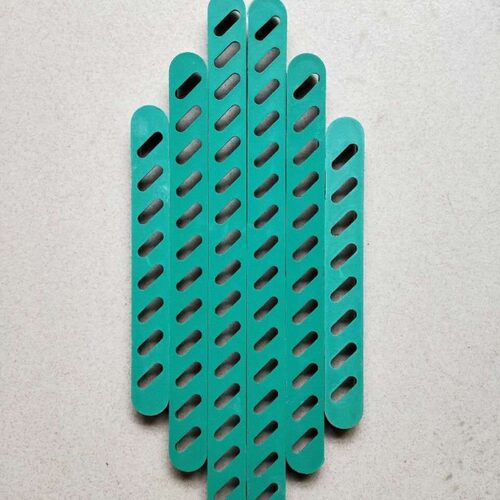 绿色沟盖板塑料防鼠条档条防滑条水沟盖板专用