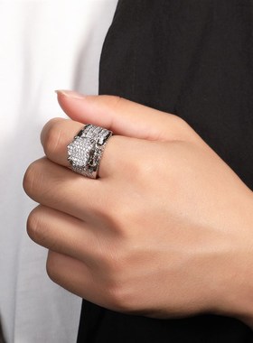 欧美嘻哈风微镶锆石爱心戒指重工设计感满钻复P古指环潮流新款饰