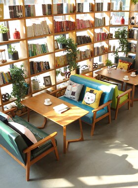 北欧咖啡厅皮沙发办公室洽谈简约休闲实木卡座甜品奶茶店桌椅组合