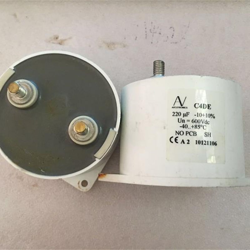 意大利 AV C4DE系列 220uf 600v 高压胆机滤波聚丙烯薄膜电容