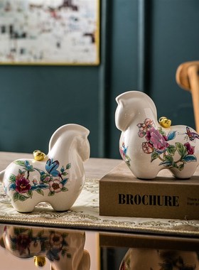 马上有钱青花陶瓷桌面客厅摆件新中式F创意电视柜办公装饰乔迁礼