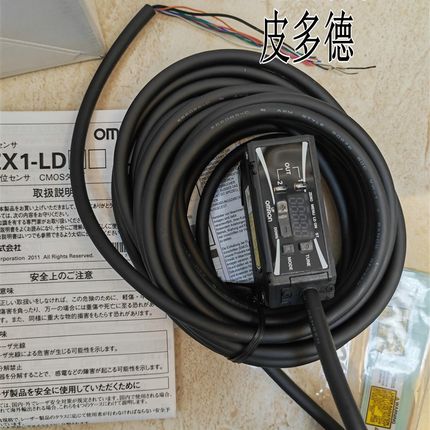 E8F2-AN0C压力传感器E4C-DS30 E4C-DS30L E8FC-25SD E8PC-YA-B14N