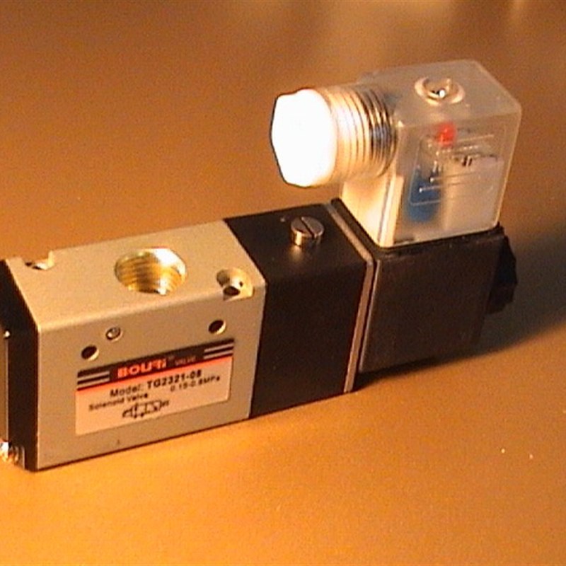 电磁阀TG2311 2321 2331 2341-06 08 10 15二位三通气动换向阀