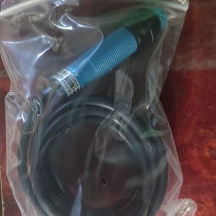 BX塑料外壳A级蓝色直流三线NPN常开6 36V 沪工接近开关LJ12A4