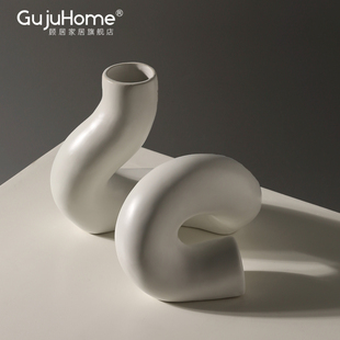 现代简约陶瓷插花器餐桌花瓶摆件创意家居客厅样板间艺术软装 饰品