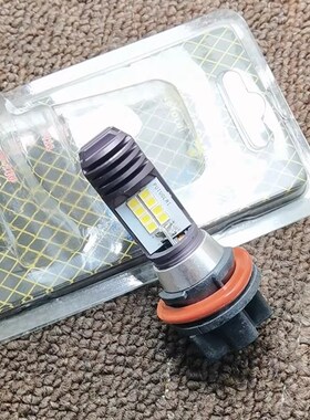 适用于铃木 V50四冲 V50g V125g  V125ss V125uu LED大灯灯泡