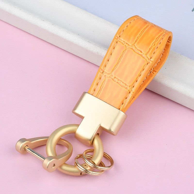 汽车钥匙链轻奢方格m亮皮钥匙扣简约情侣男腰挂防丢书包挂件车锁