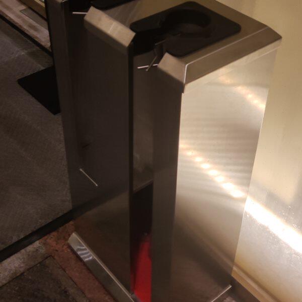 优曼不锈钢雨伞机自助伞套机酒店商场自动雨伞套袋机双头雨伞袋机