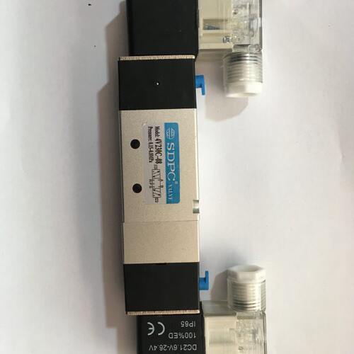 进口密封圈盛达气动(SDPC)三位五通电磁阀中封型4V230C-08 DC24V
