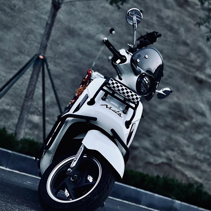 适用于新大洲本田ns125la改装配件折叠置货架挡风玻璃折叠靠背架