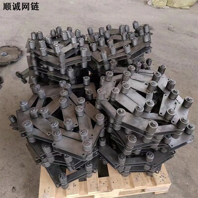 大节距链条101.6节距重型链条C2060C2080大滚珠工业传.动弯板链条