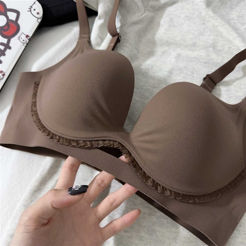 无痕光面内衣女小胸聚拢防x下垂收副乳提拉夏季薄款文胸套装