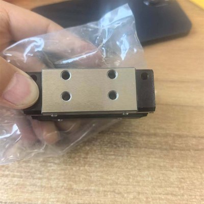 THK适用导轨滑块HSR15YR HSR20YR HSR25YR HSR30YR侧面安装孔